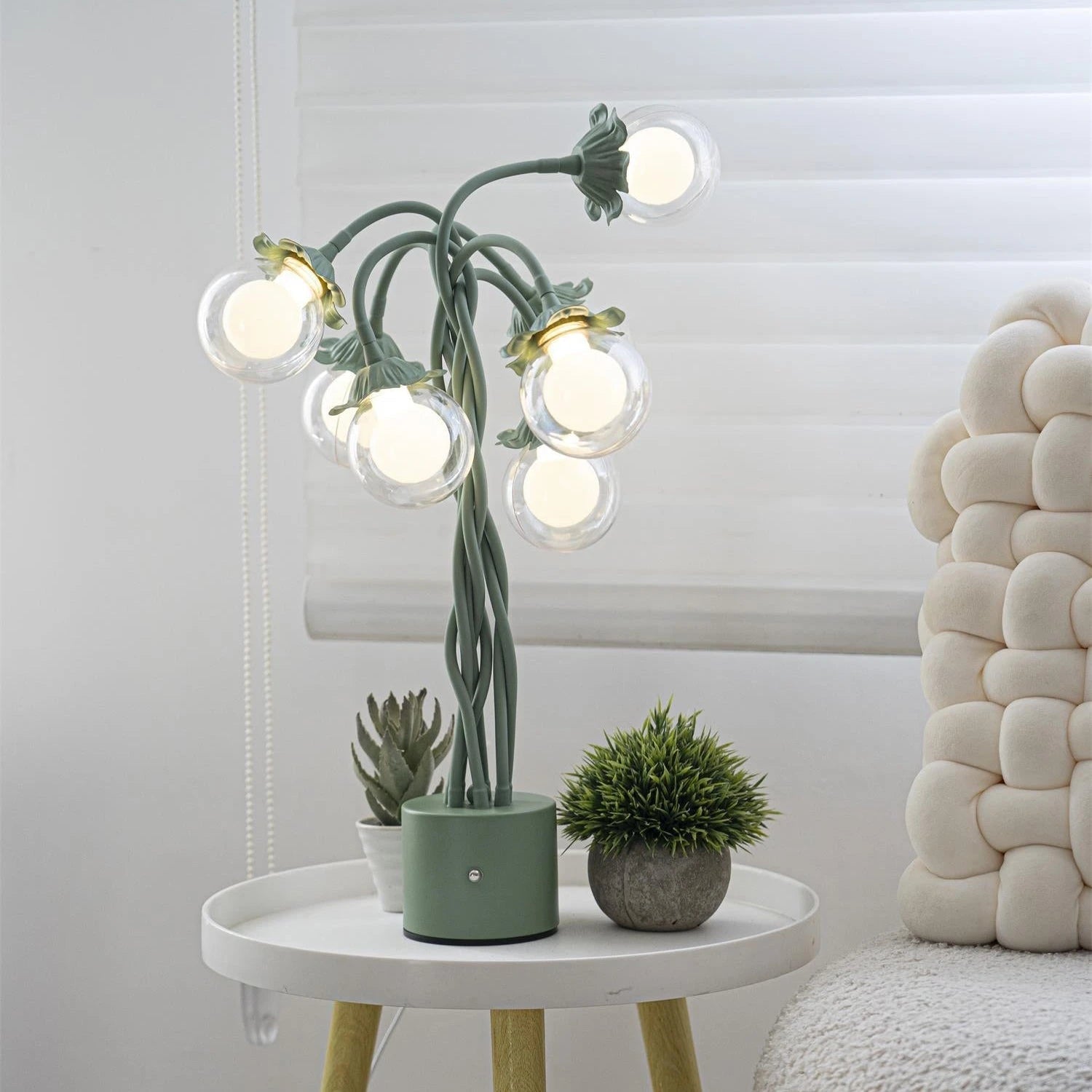 Illuminate Your Space with Style: A Spotlight on Three Unique Table Lamps - Simprolos