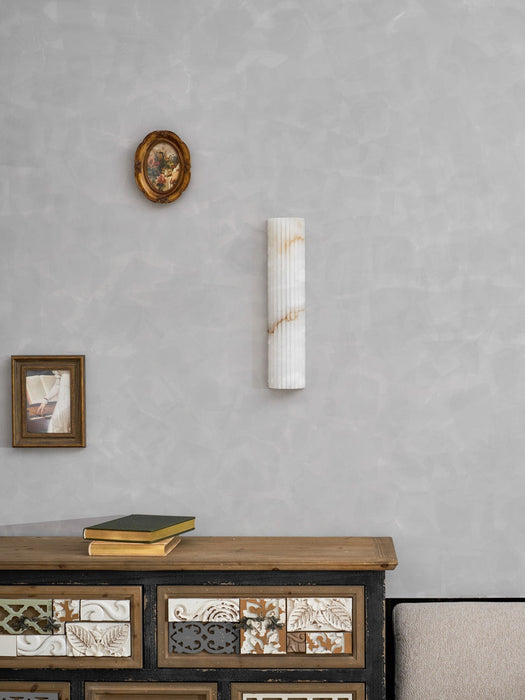 Alvia Alabaster Wall Light Vakkerlight