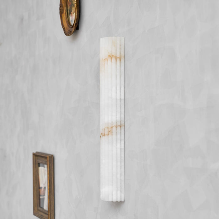 Alvia Alabaster Wall Light Vakkerlight