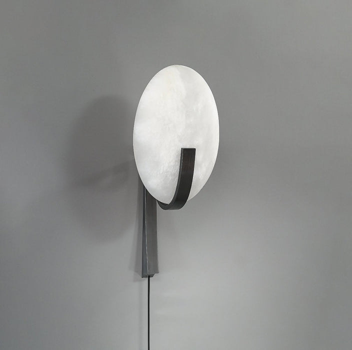 Alice Alabaster Plug-in Wall Lamp Vakkerlight