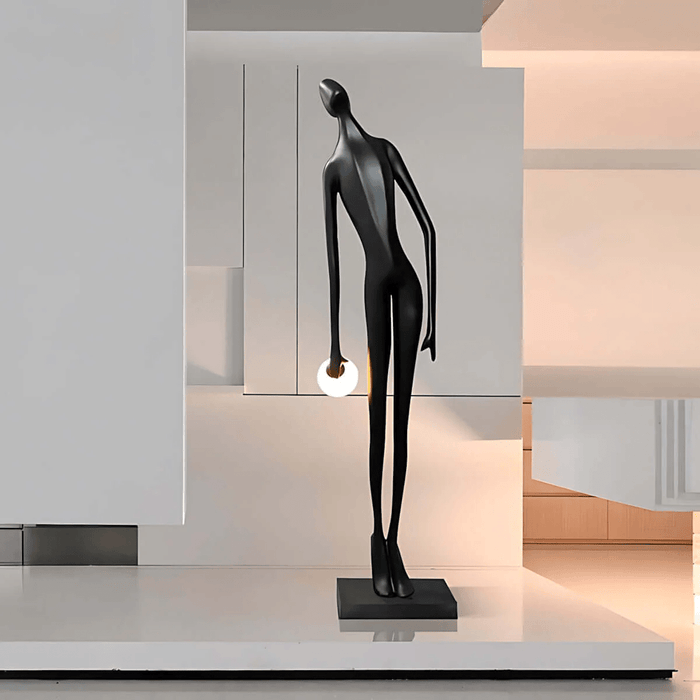 Noir Muse Sculpture Floor Lamp Vakkerlight