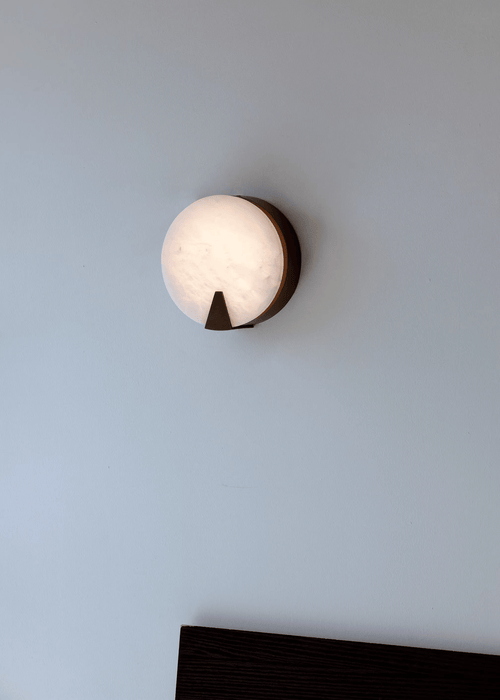 Solaris Halo Alabaster Wall Light Vakkerlight