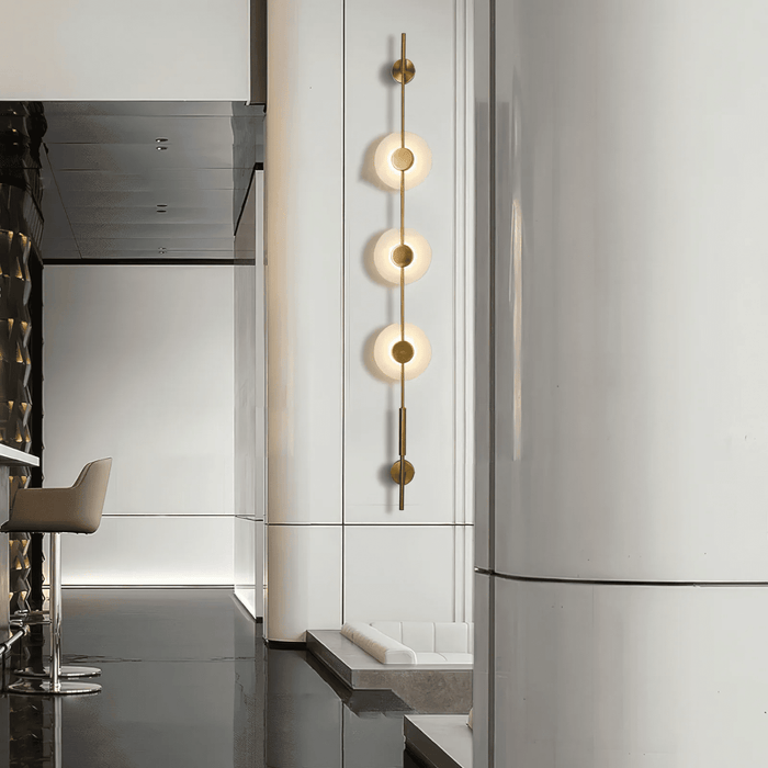 Alabaster Vertical Wall Sconce Vakkerlight