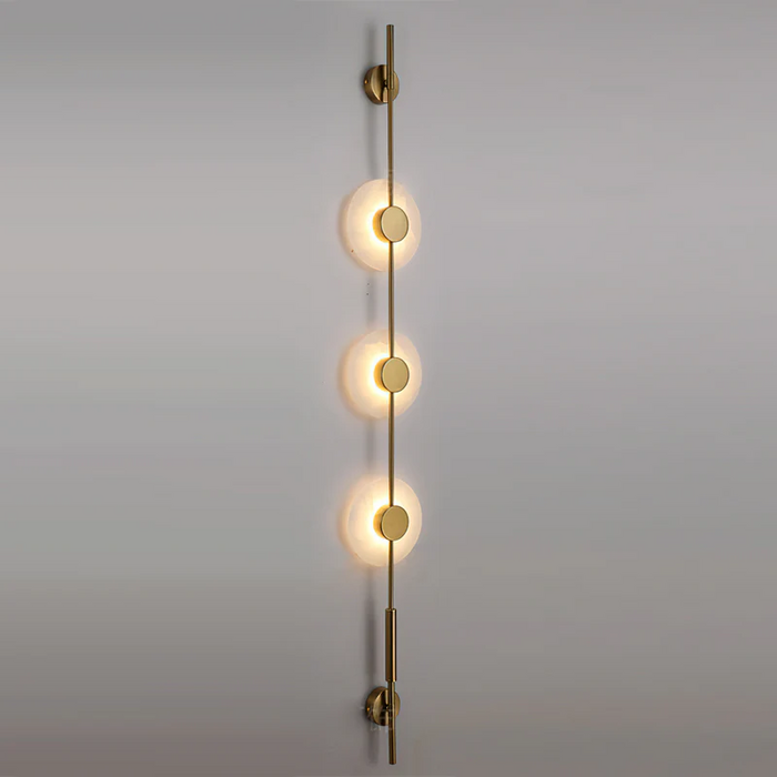 Alabaster Vertical Wall Sconce Vakkerlight