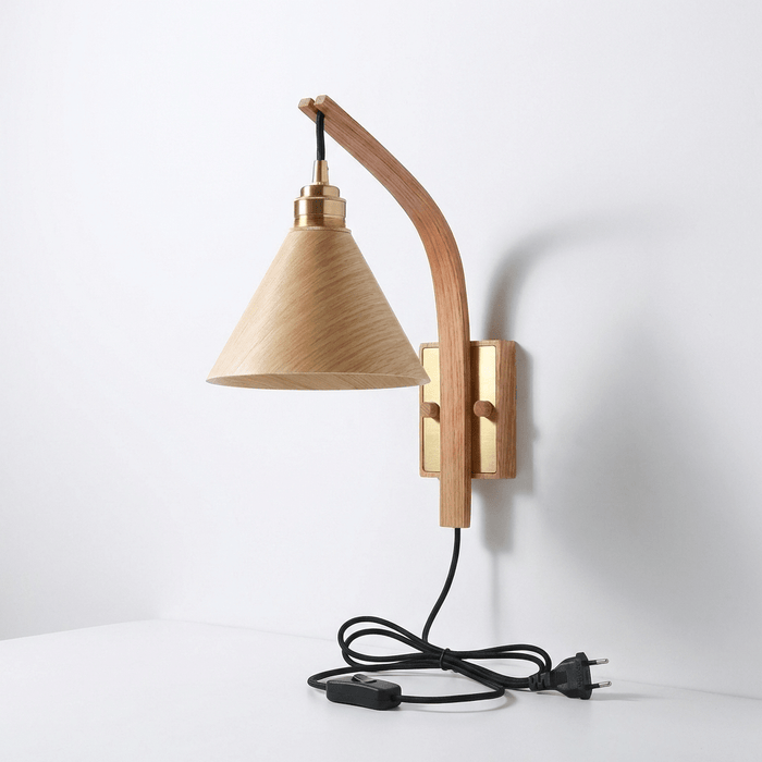 Camber Arc Plug-in Wall Sconce Vakkerlight