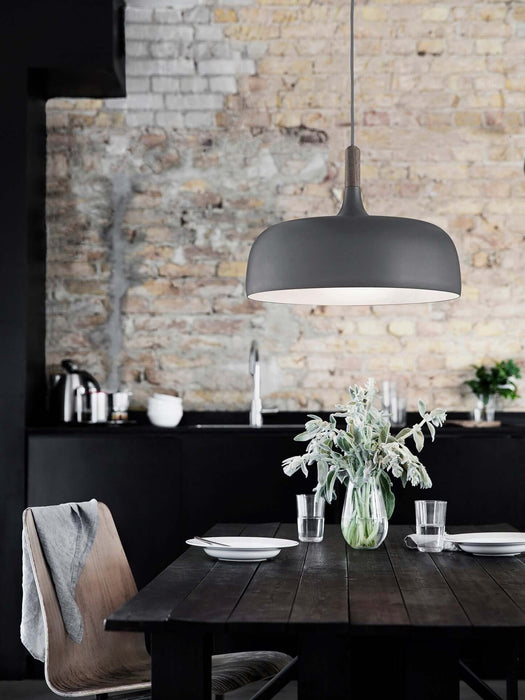 Acorn Pendant Light Vakkerlight