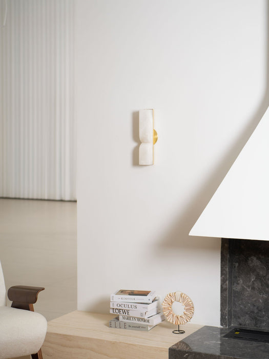Alabaster Essence Wall Sconce Vakkerlight