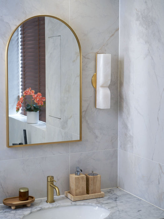 Alabaster Essence Wall Sconce Vakkerlight
