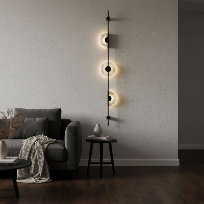 Alabaster Vertical Wall Sconce Vakkerlight