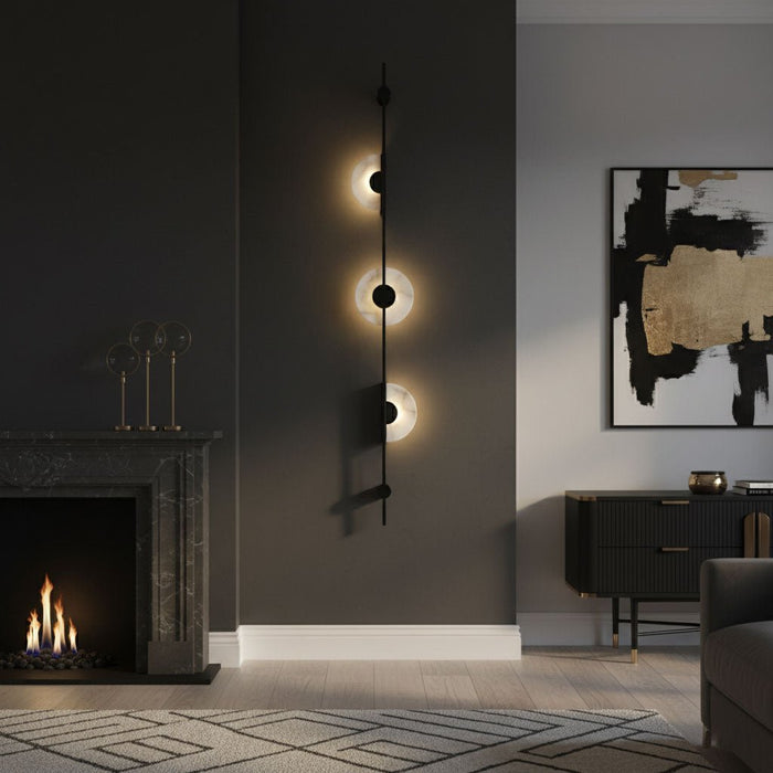Alabaster Vertical Wall Sconce Vakkerlight