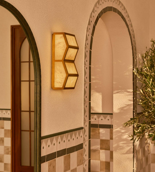 Alabaster Cascade Alabaster Wall Light Vakkerlight