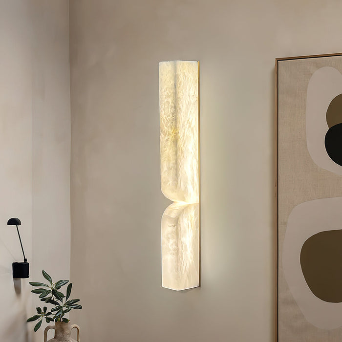 Alabaster Essence Wall Sconce Vakkerlight