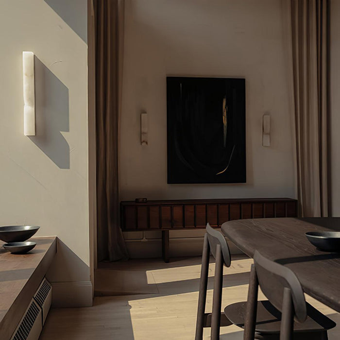Alabaster Essence Wall Sconce Vakkerlight