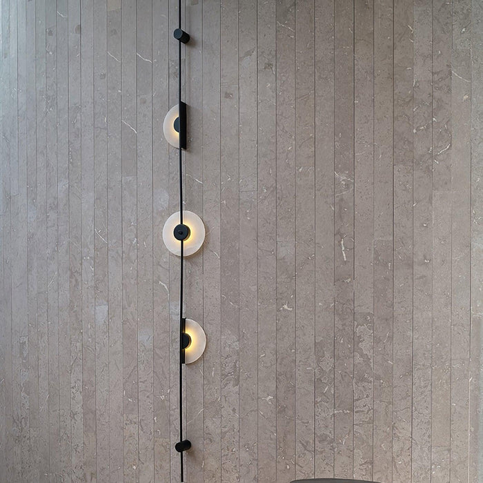 Alabaster Vertical Plug-in Wall Sconce Vakkerlight