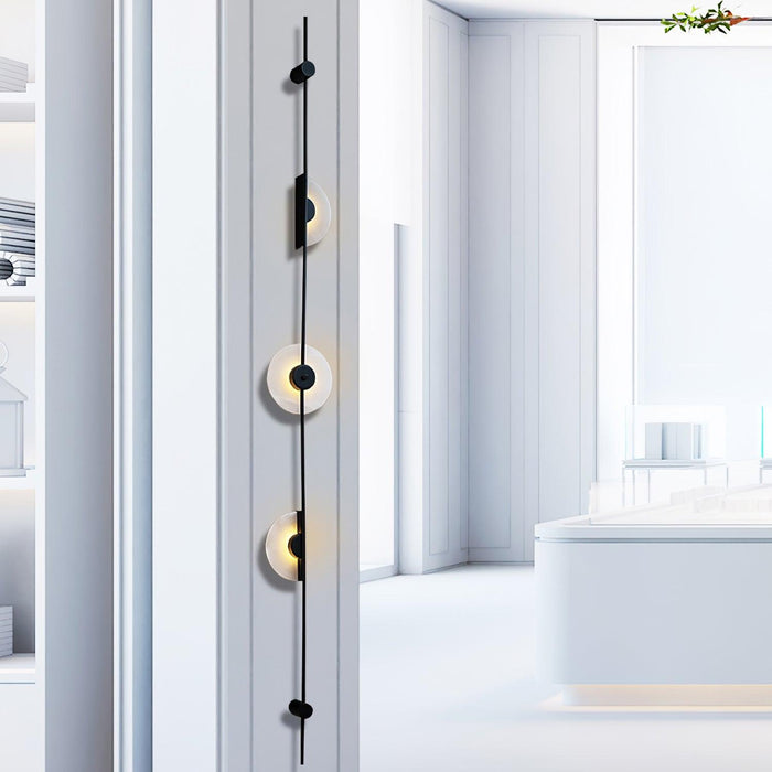 Alabaster Vertical Wall Sconce Vakkerlight