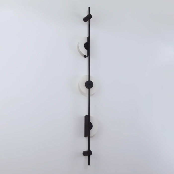 Alabaster Vertical Wall Sconce Vakkerlight