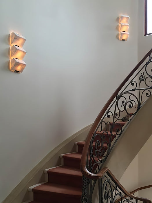 Alabaster Staircase Plug-in Wall Lamp Vakkerlight