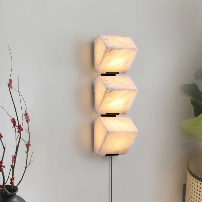 Alabaster Staircase Plug-in Wall Lamp Vakkerlight