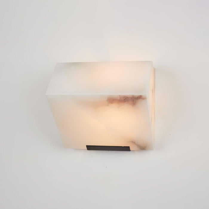 Alabaster Staircase Plug-in Wall Lamp Vakkerlight