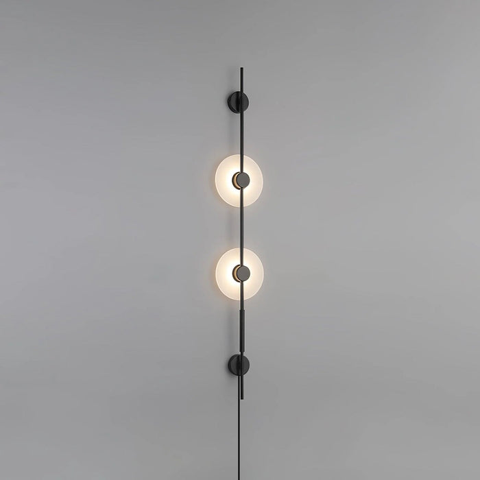 Alabaster Vertical Plug-in Wall Sconce Vakkerlight