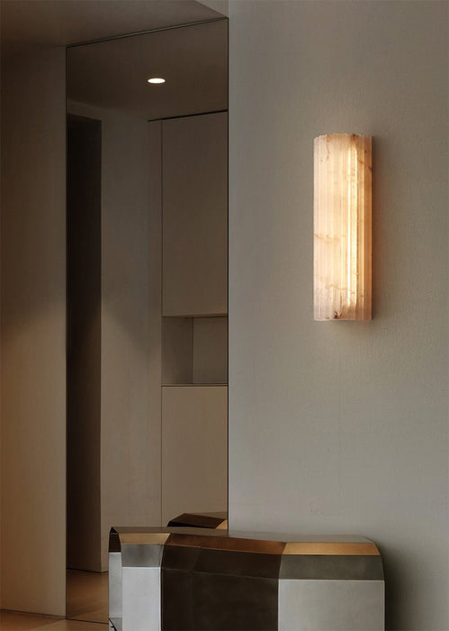 Alvia Alabaster Wall Light Vakkerlight