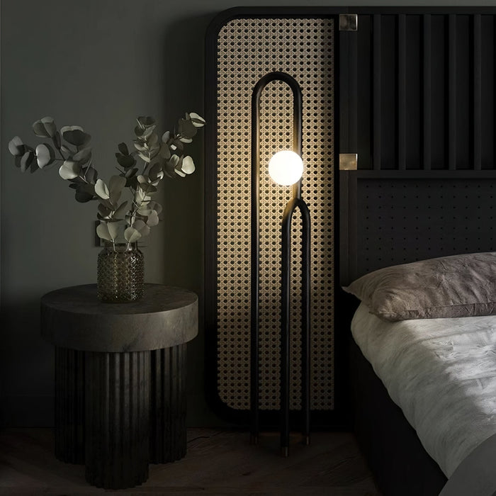 Arc N Floor Lamp Vakkerlight
