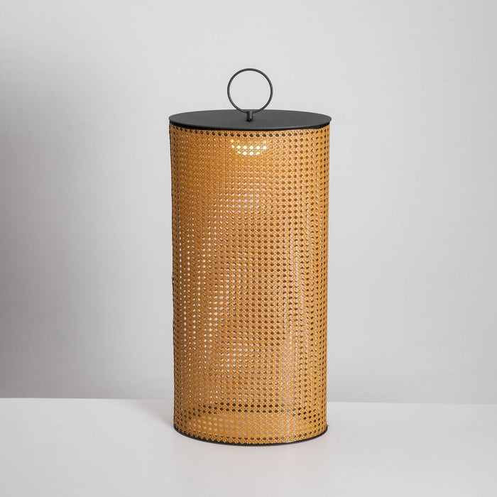 Arlette Solar Outdoor Lantern Lamp Vakkerlight