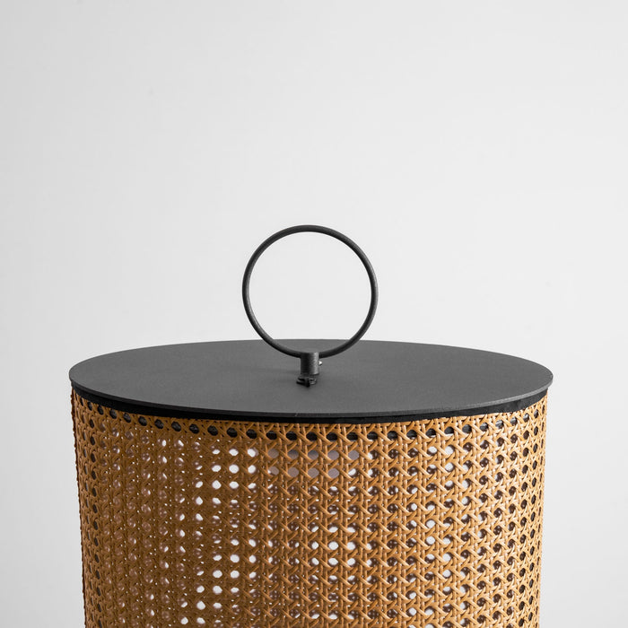 Arlette Solar Outdoor Lantern Lamp Vakkerlight