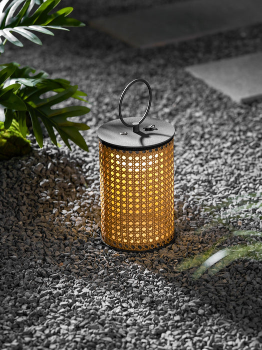 Arlette Solar Outdoor Lantern Lamp Vakkerlight