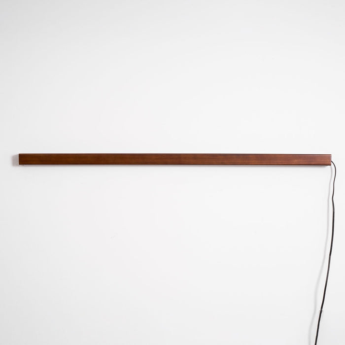 Arlo Linear Wood Plug-in Wall Light Vakkerlight