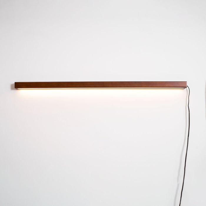 Arlo Linear Wood Plug-in Wall Light Vakkerlight