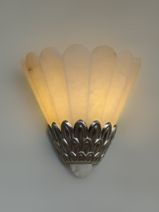 Artoria Petal Alabaster Wall Sconce Vakkerlight