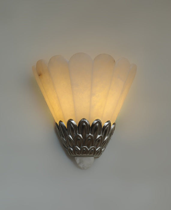 Artoria Petal Alabaster Wall Sconce Vakkerlight