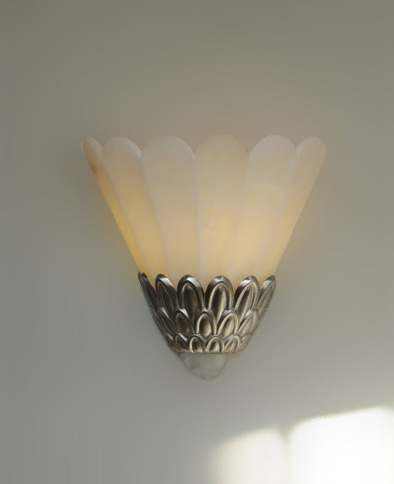 Artoria Petal Alabaster Wall Sconce Vakkerlight