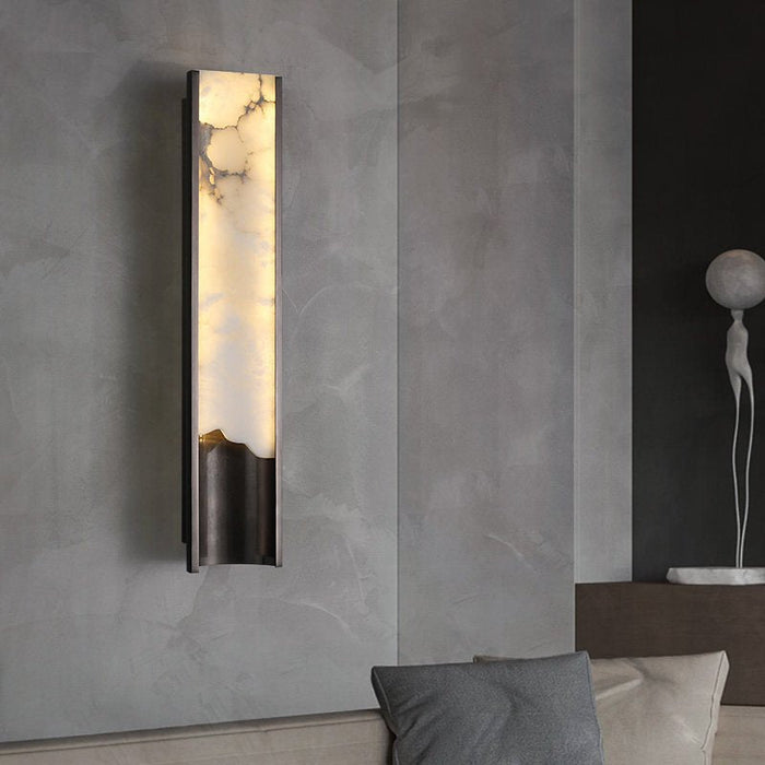 Aurelia Vein Alabaster Wall Light Vakkerlight