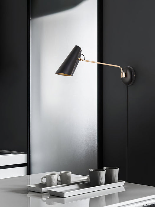 Birdy Plug-in Wall Lamp Vakkerlight