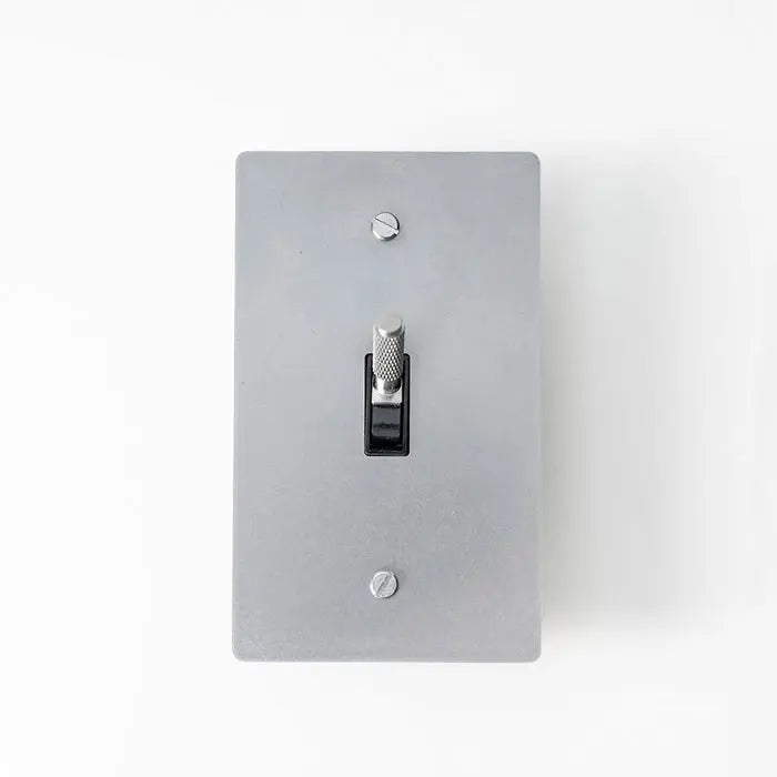 Brass Toggle Switch (1-Gang) - Open Box simprolos