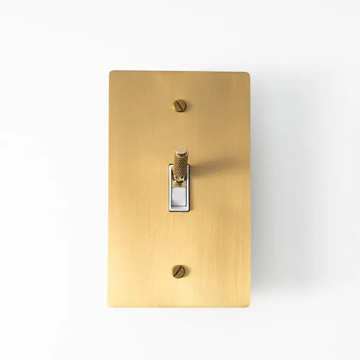 Brass Toggle Switch (1-Gang) - Open Box simprolos