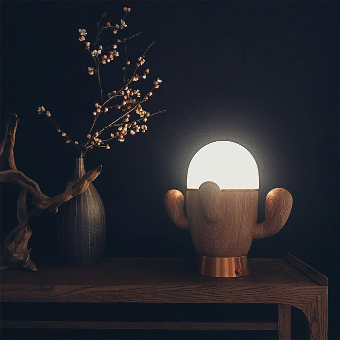 Wooden Cactus Table Lamp Vakkerlight