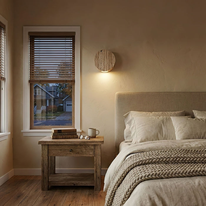 Caelan Travertine Wall Sconce Vakkerlight
