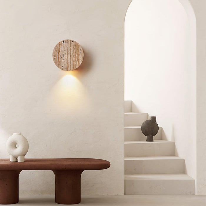 Caelan Travertine Wall Sconce Vakkerlight