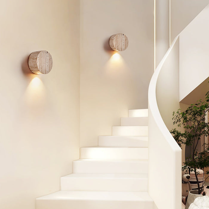 Caelan Travertine Wall Sconce Vakkerlight
