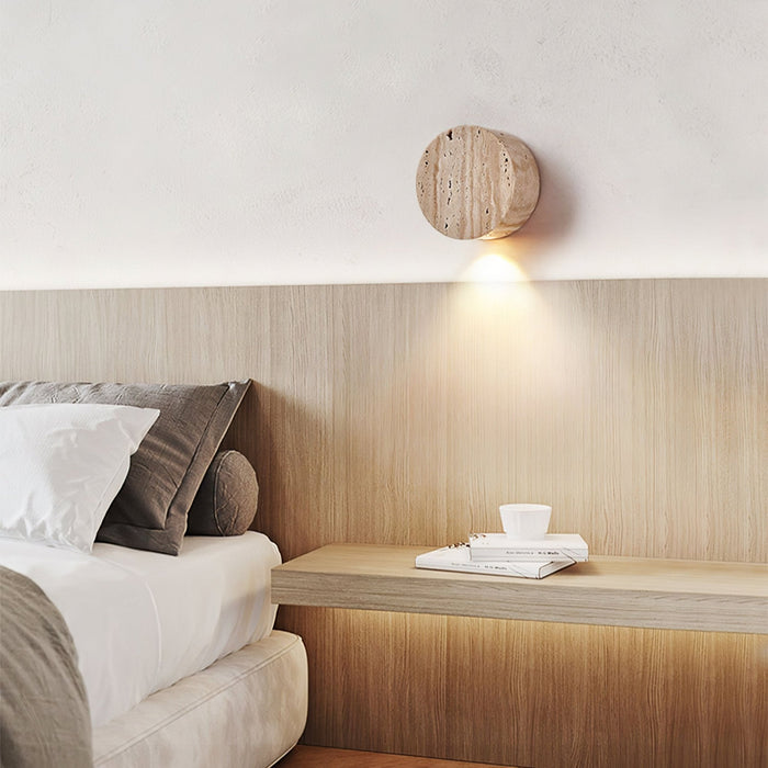 Caelan Travertine Wall Sconce Vakkerlight