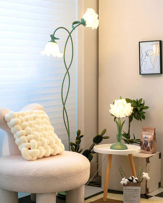 Calla Flowers Floor Lamp