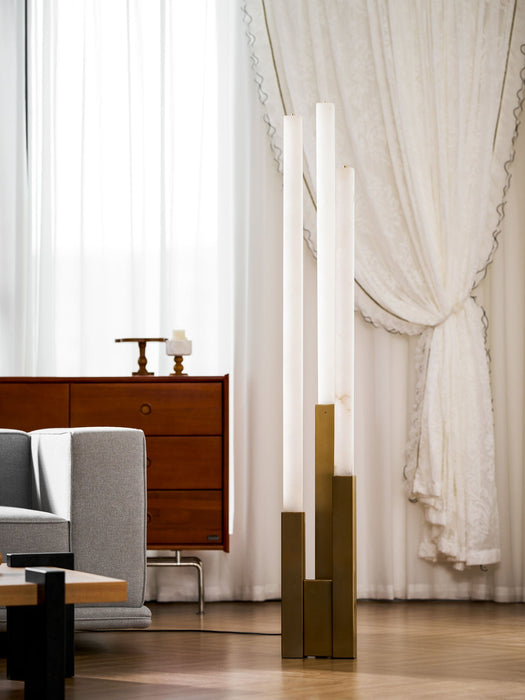 Callisto Alabaster Floor Lamp Vakkerlight