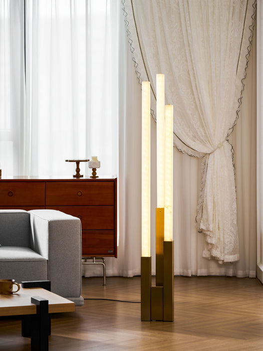 Callisto Alabaster Floor Lamp Vakkerlight