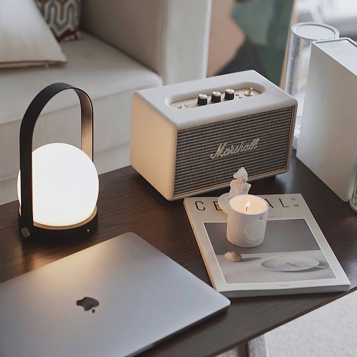 Carrie Built-in Battery Table Lamp Vakkerlight