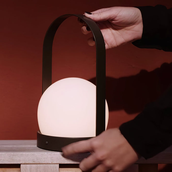 Carrie Built-in Battery Table Lamp Vakkerlight