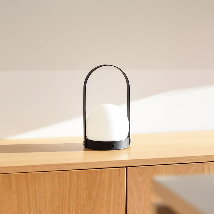 Carrie Built-in Battery Table Lamp Vakkerlight