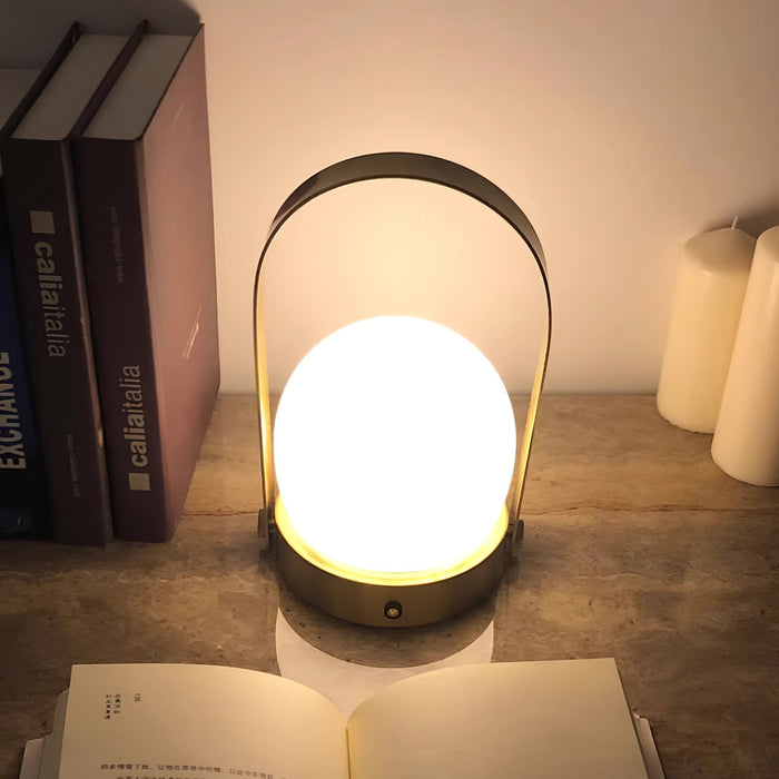 Carrie Built-in Battery Table Lamp Vakkerlight